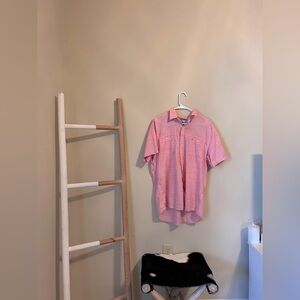 Men’s button down linen shirt (new without tags)